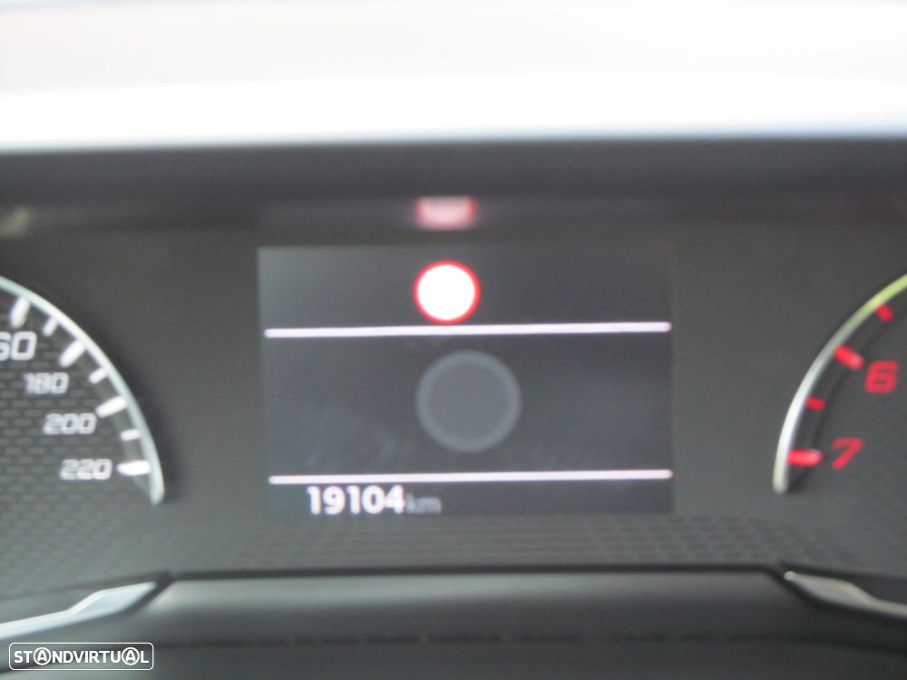Peugeot 208 PureTech 75 Active Pack - 18