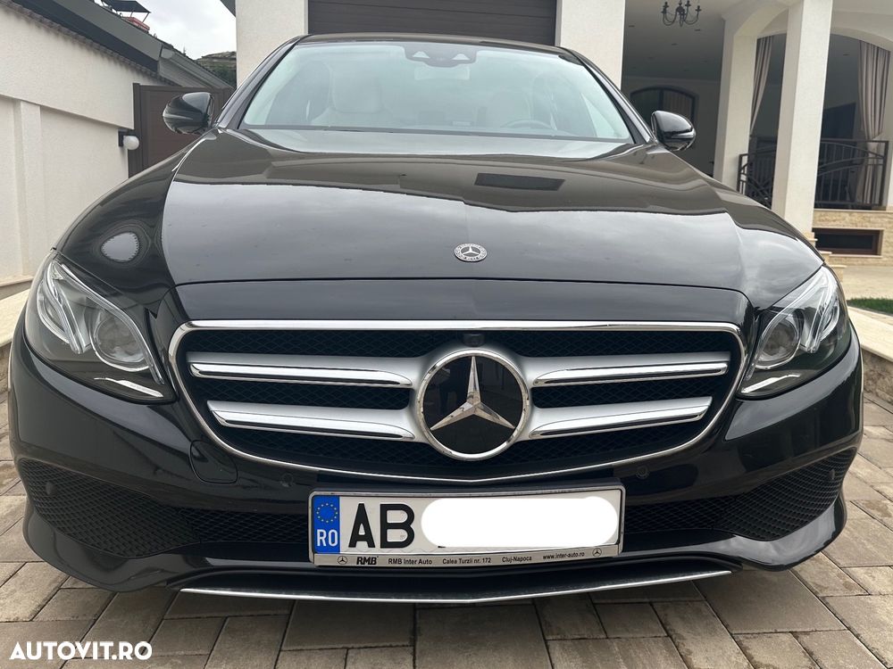 Mercedes-Benz E 220 d Aut. - 12
