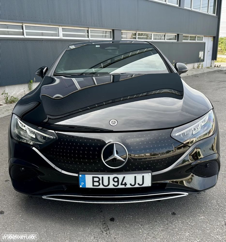 Mercedes-Benz EQE 300 Edition Electric Art - 3