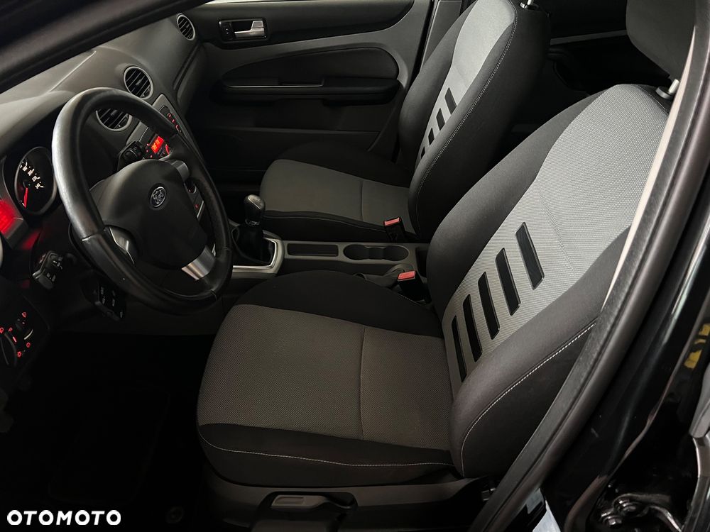 Ford Focus 1.6 TDCi Trend ECOnetic - 12
