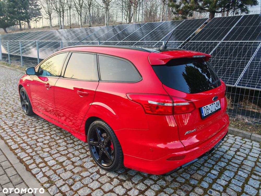 Ford Focus 1.5 EcoBoost ST-Line Red ASS - 4