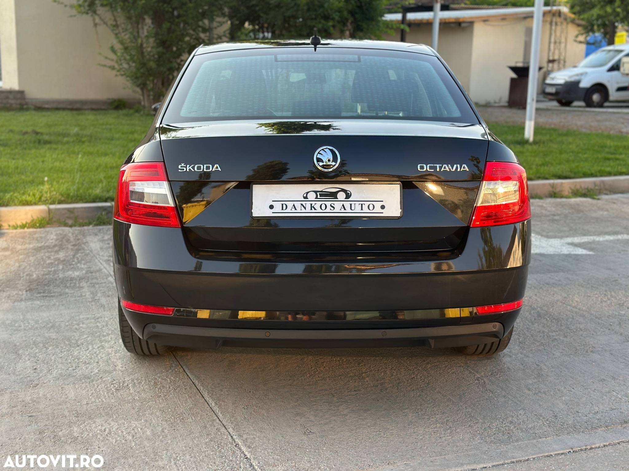 Skoda Octavia - 3