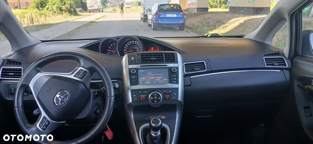 Toyota Verso 1.6 D-4D 7-Sitzer Start/Stop Comfort - 12