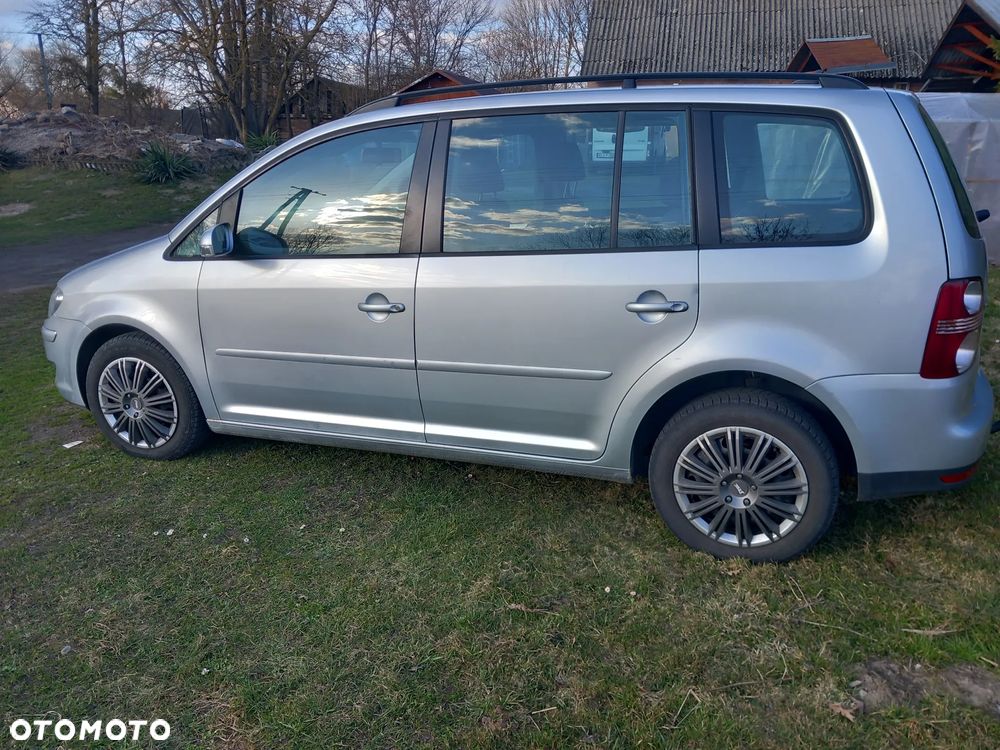 Volkswagen Touran 1.9 TDI - 6