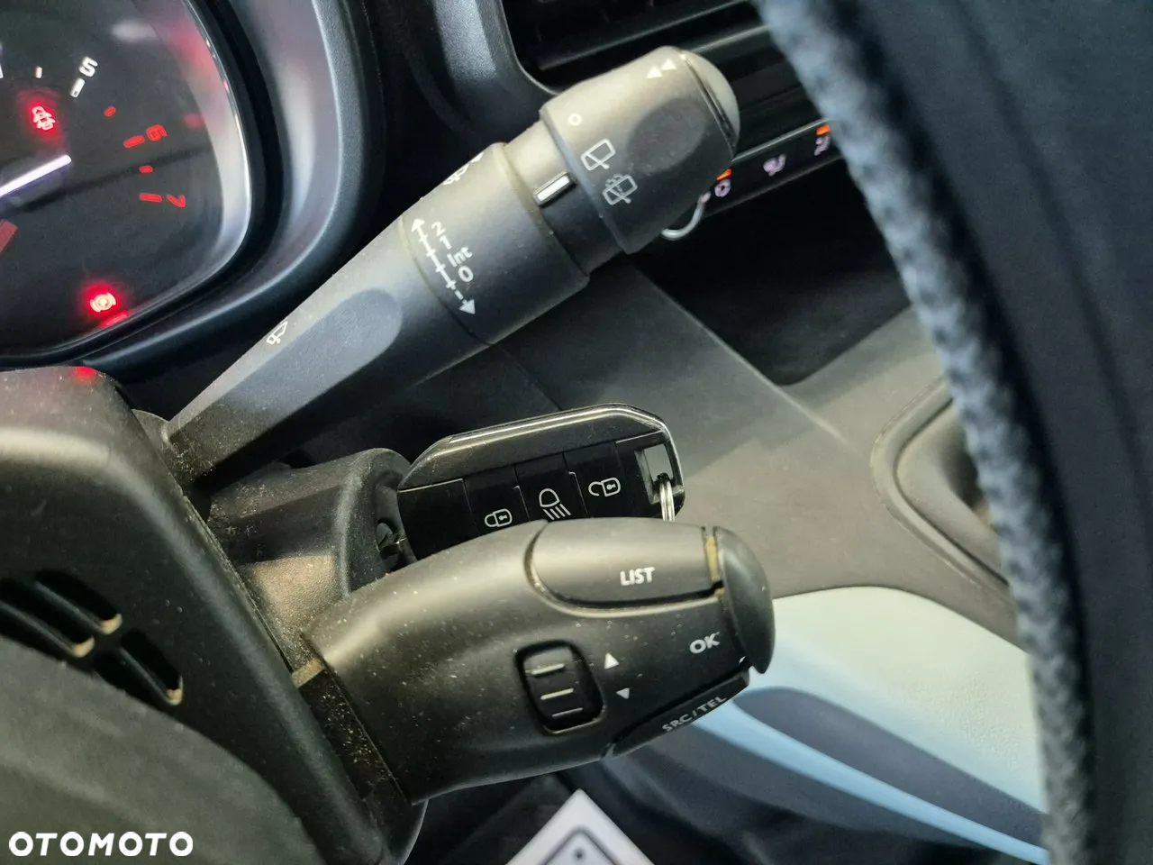 Citroën Berlingo M 1.2 PureTech Feel S&S - 23