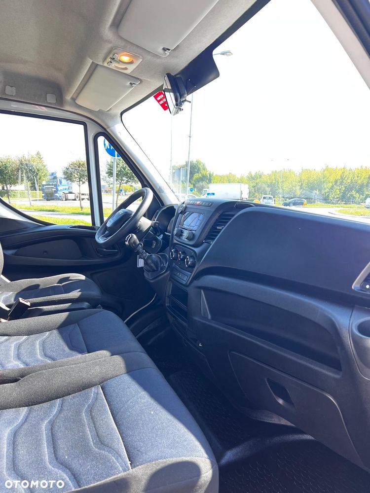 Iveco 35c14 Kontener+Winda - 17