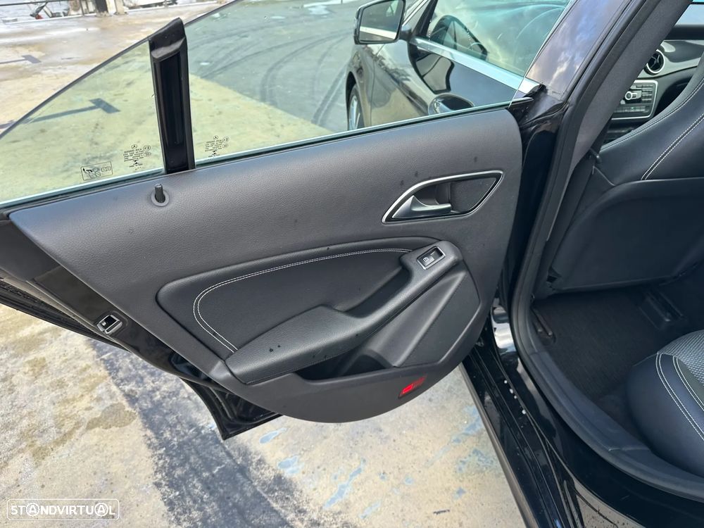 Mercedes-Benz CLA 180 - 19