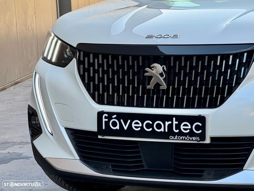 Peugeot 2008 PureTech 155 EAT8 GT - 9