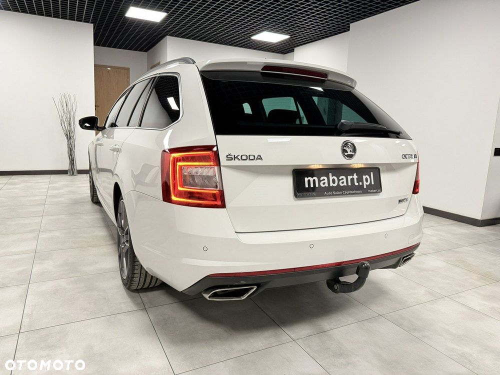 Skoda Octavia 2.0 TDI RS DSG - 4