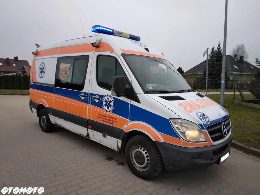 Mercedes-Benz Sprinter - 1