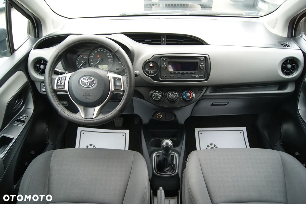 Toyota Yaris 1.0 Active - 12