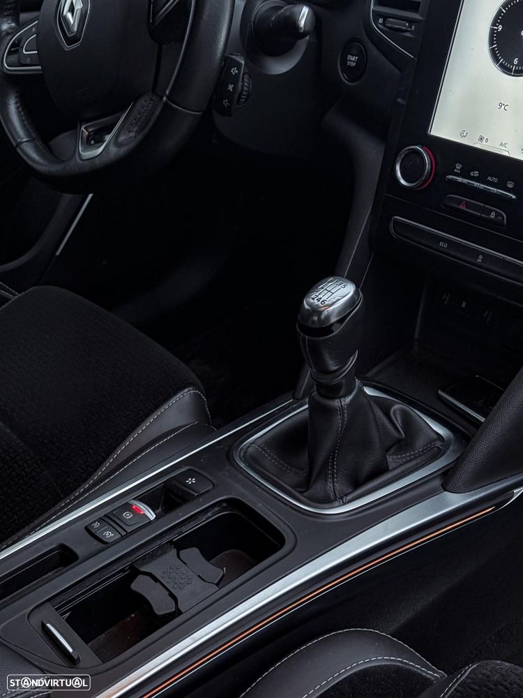 Renault Mégane - 6