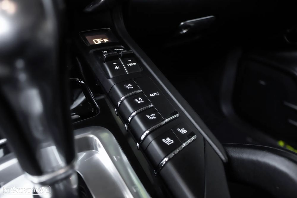 Porsche Cayenne S E-Hybrid - 23