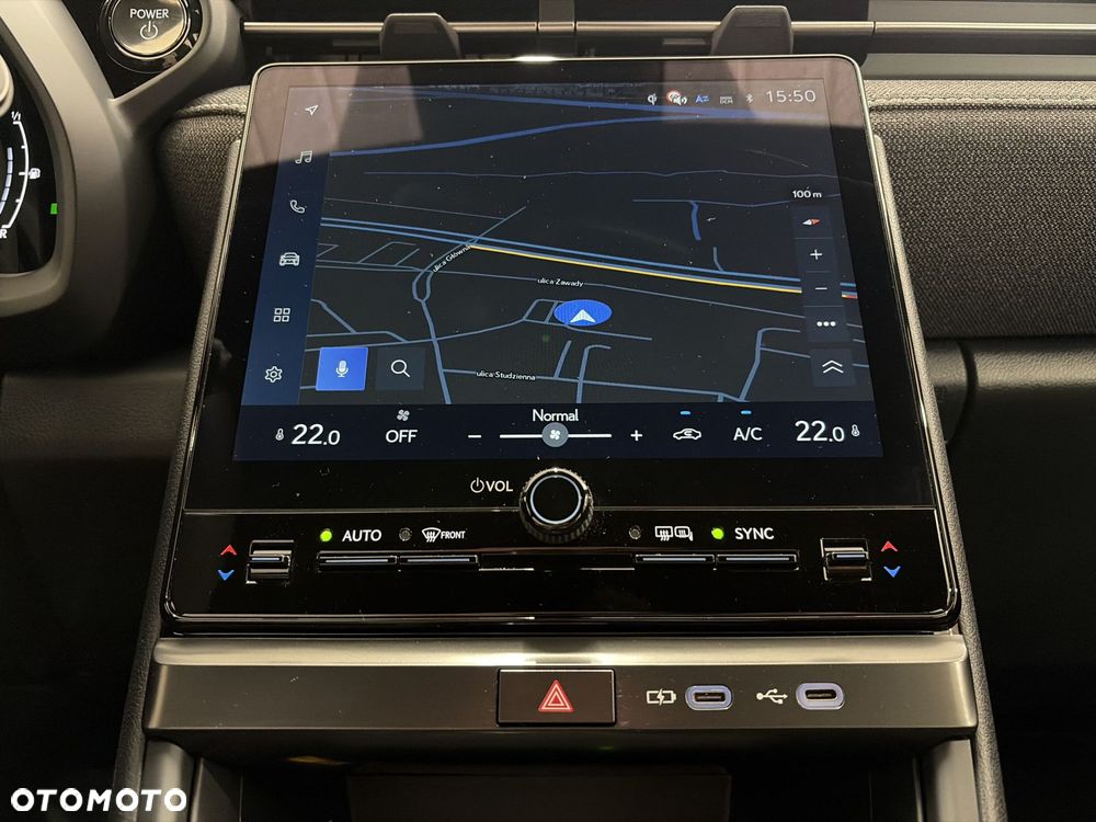 Lexus LBX 1.5 Hybrid - 17