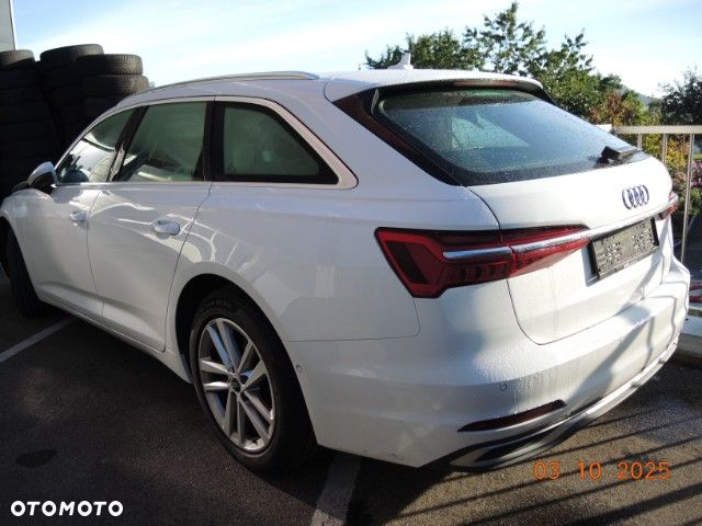 Audi A6 Avant 40 TDI quattro S tronic - 2