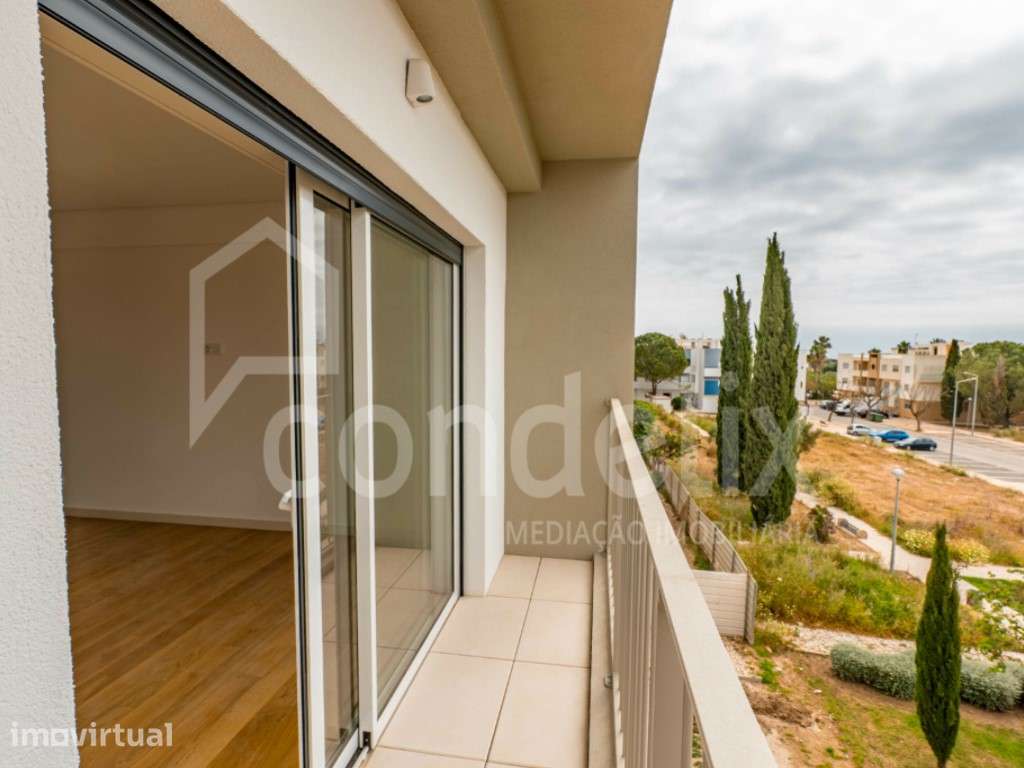 Apartamento T3 novo com varanda em Conceição e Cabanas de Tavira - Grande imagem: 2/27