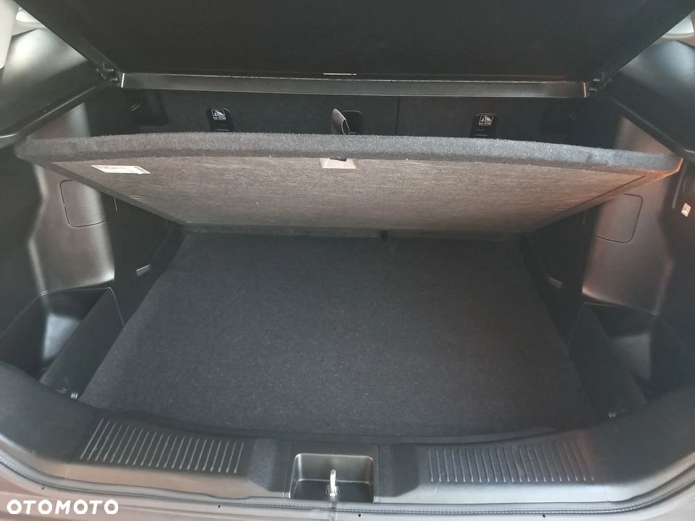 Suzuki SX4 S-Cross - 13