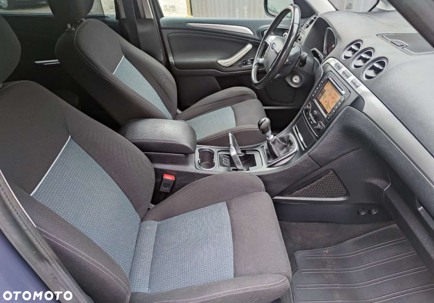 Ford S-Max 2.0 TDCi DPF Business Edition - 14