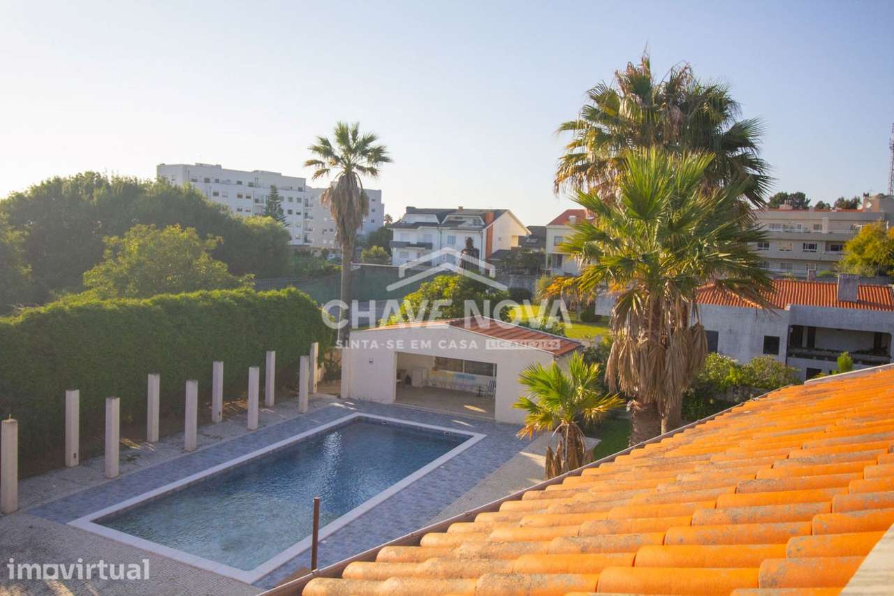 Moradia V11 com piscina interior e exterior em Arcozelo. - Grande imagem: 2/21