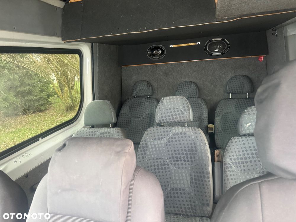 Volkswagen CRAFTER - 4