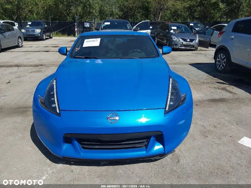 Nissan 370 Z 3.7 V6 Pack1 - 10