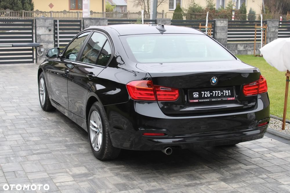 BMW Seria 3 - 20