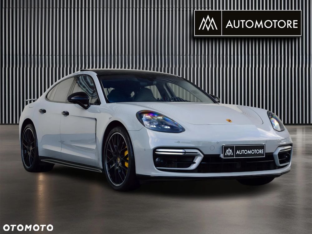 Porsche Panamera Turbo - 5