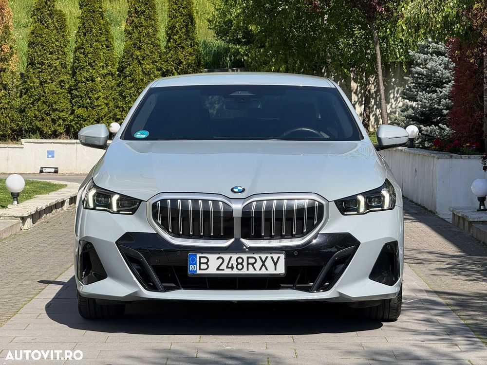 BMW Seria 5 520d AT MHEV - 2