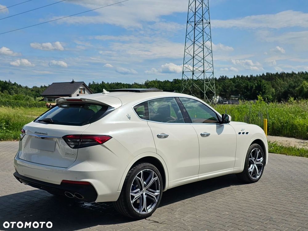 Maserati Levante GT Hybrid - 4