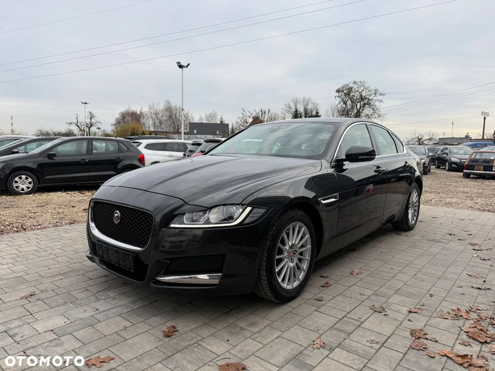 Jaguar XF E-Performance Prestige - 12