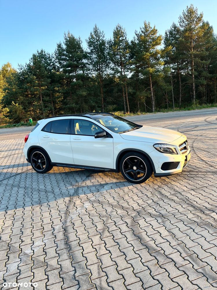 Mercedes-Benz GLA 220 CDI 4-Matic - 2