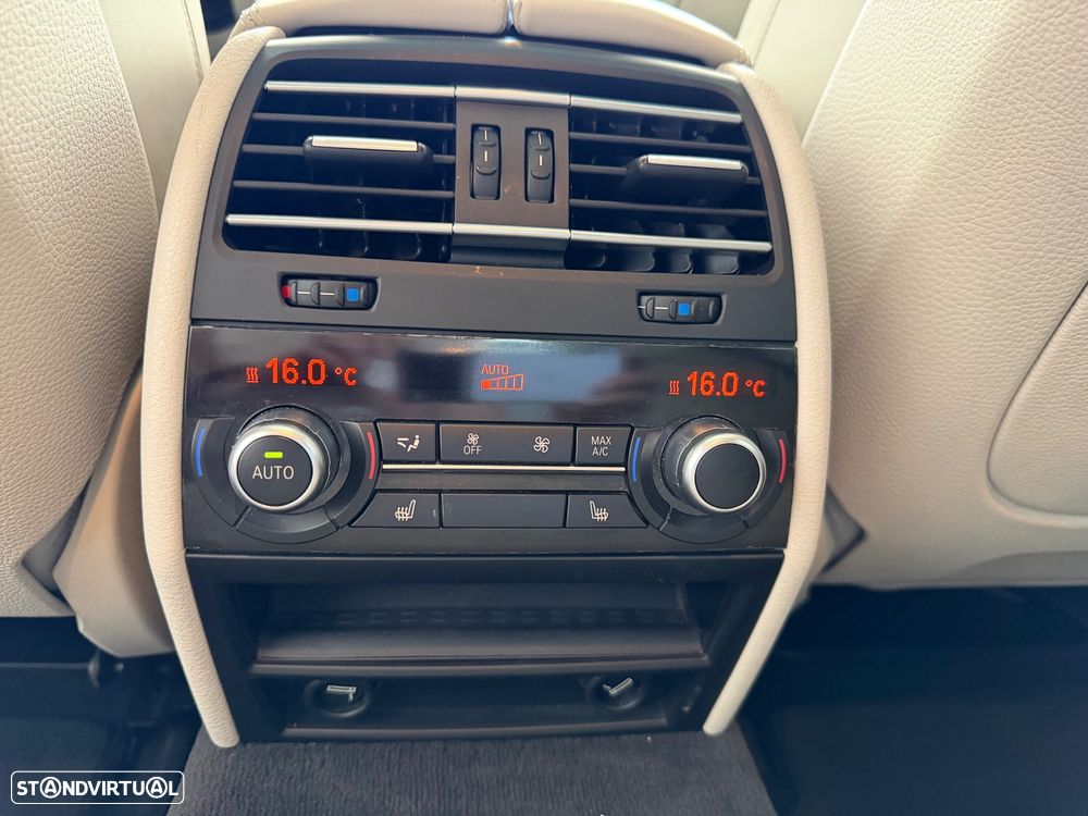 BMW 740 d - 45