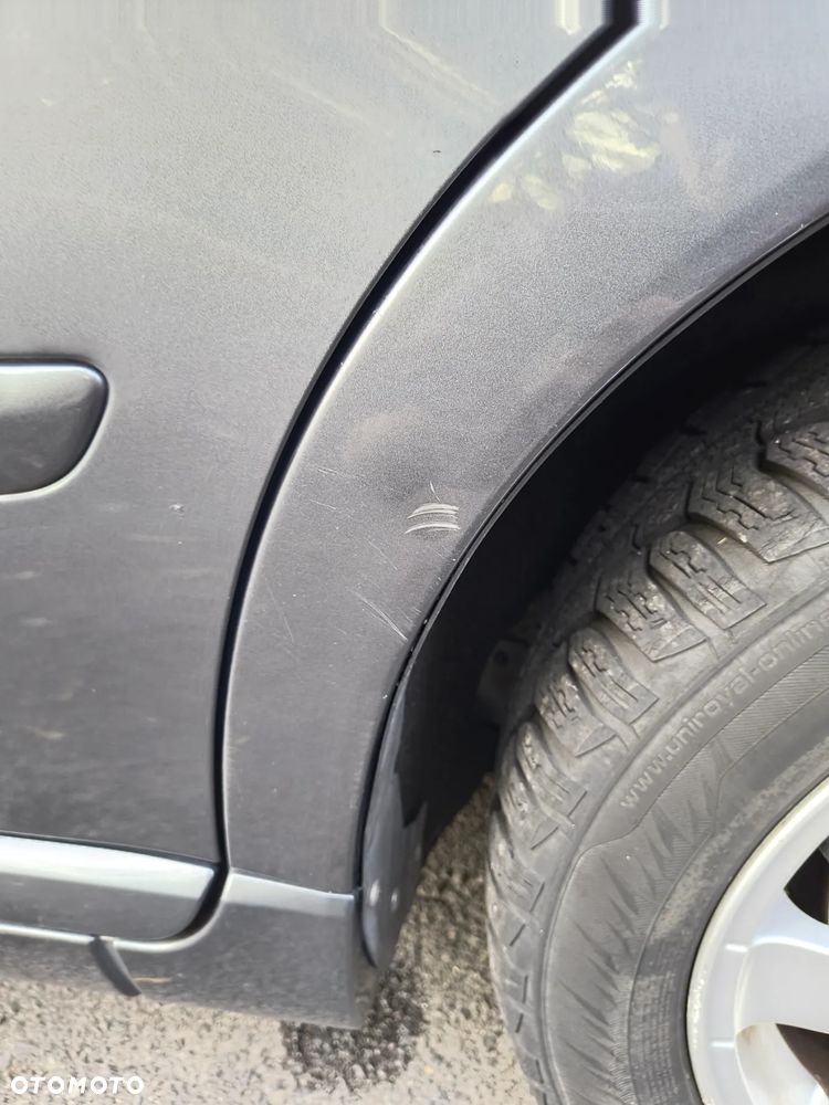 Volvo V50 D3 Kinetic - 19