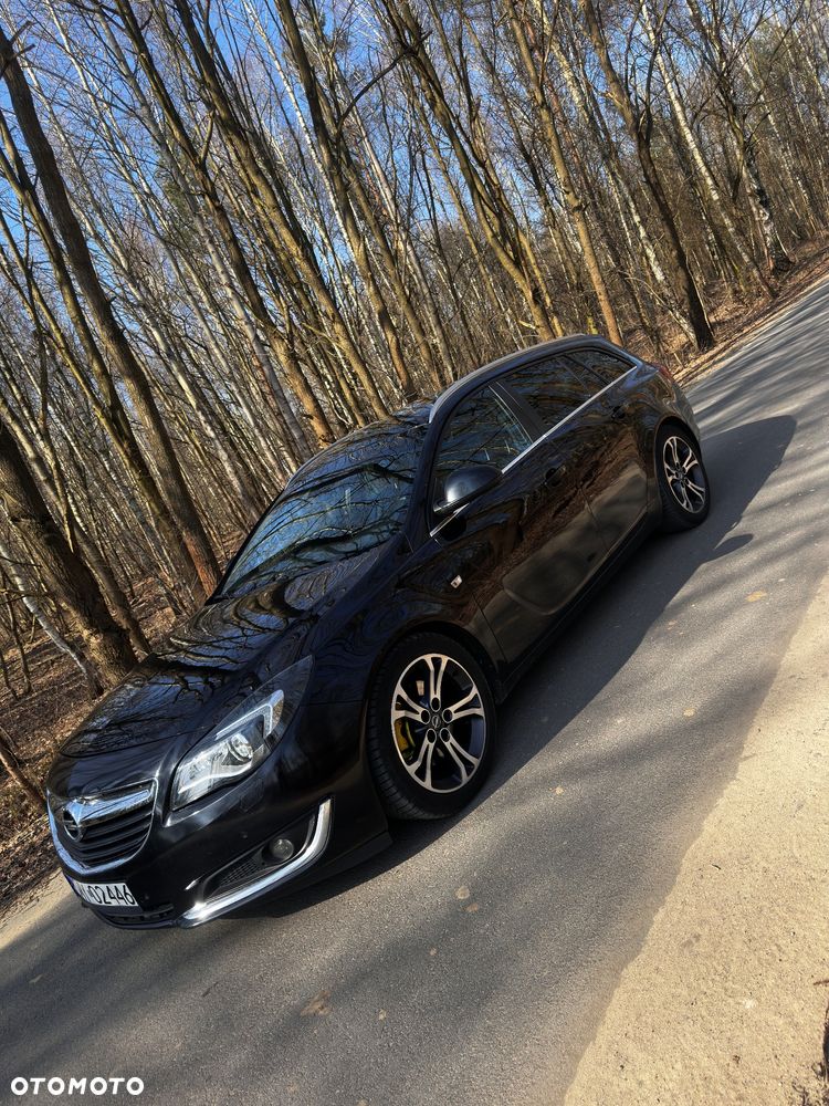 Opel Insignia - 1