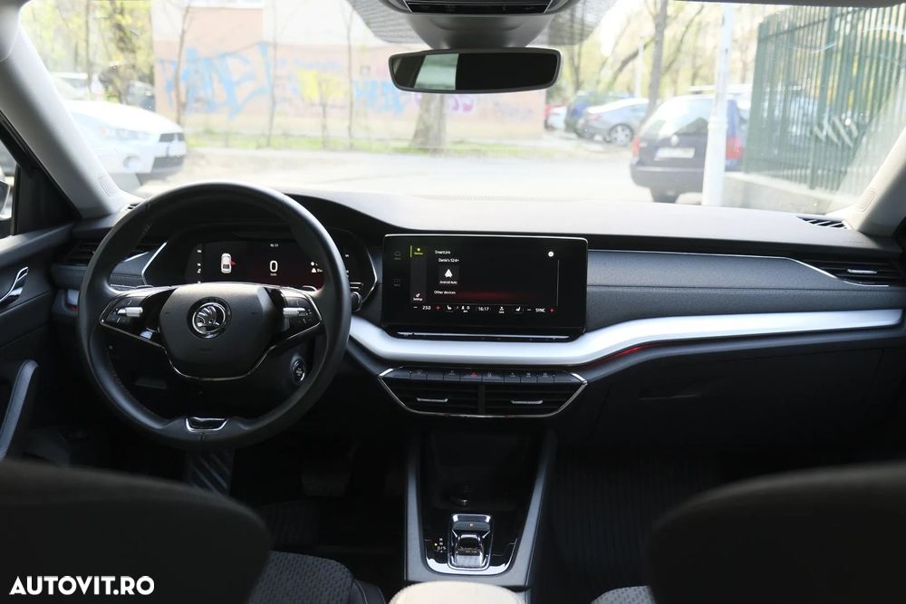 Skoda Octavia 2.0 TDI DSG Style - 5