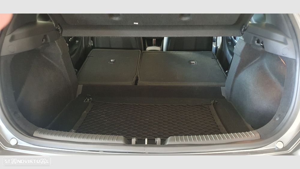 Hyundai i30 1.6 CRDi N-Line 7DCT - 16