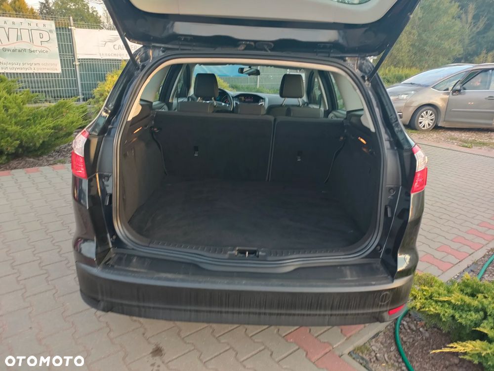 Ford Focus 1.6 Ambiente Start - 14
