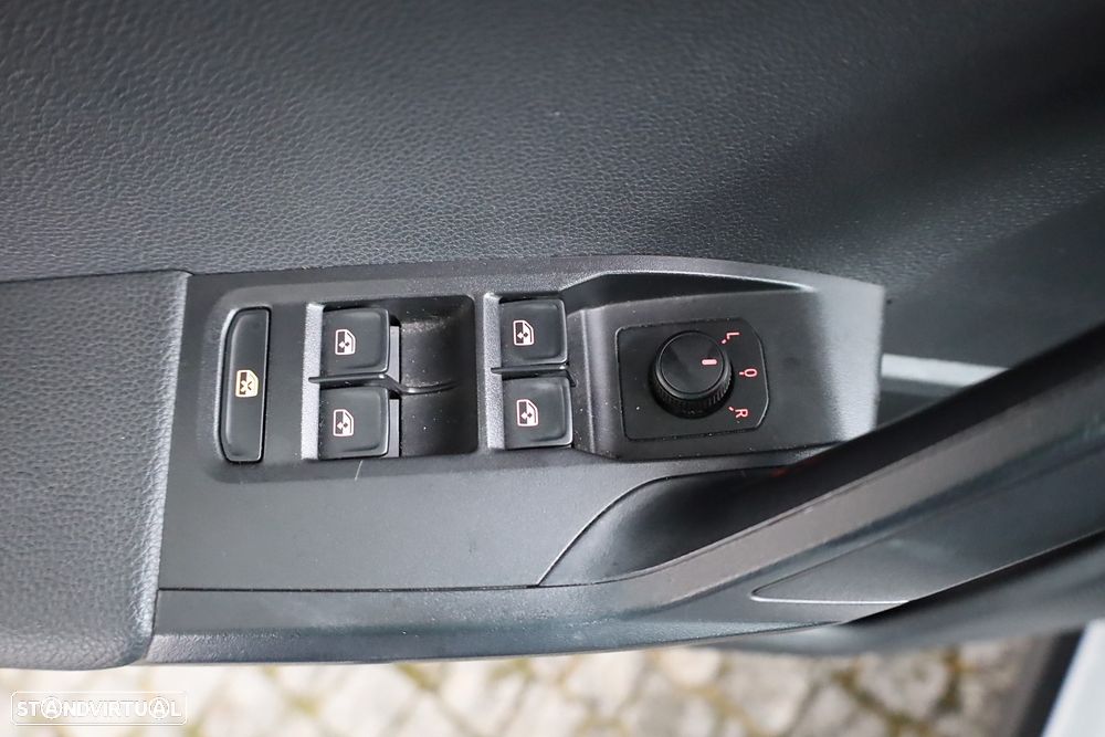 SEAT Arona 1.0 TSI Style - 32