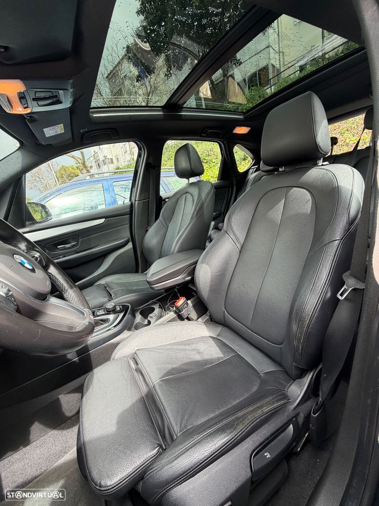 BMW 218 Active Tourer d Line Luxury Auto - 13