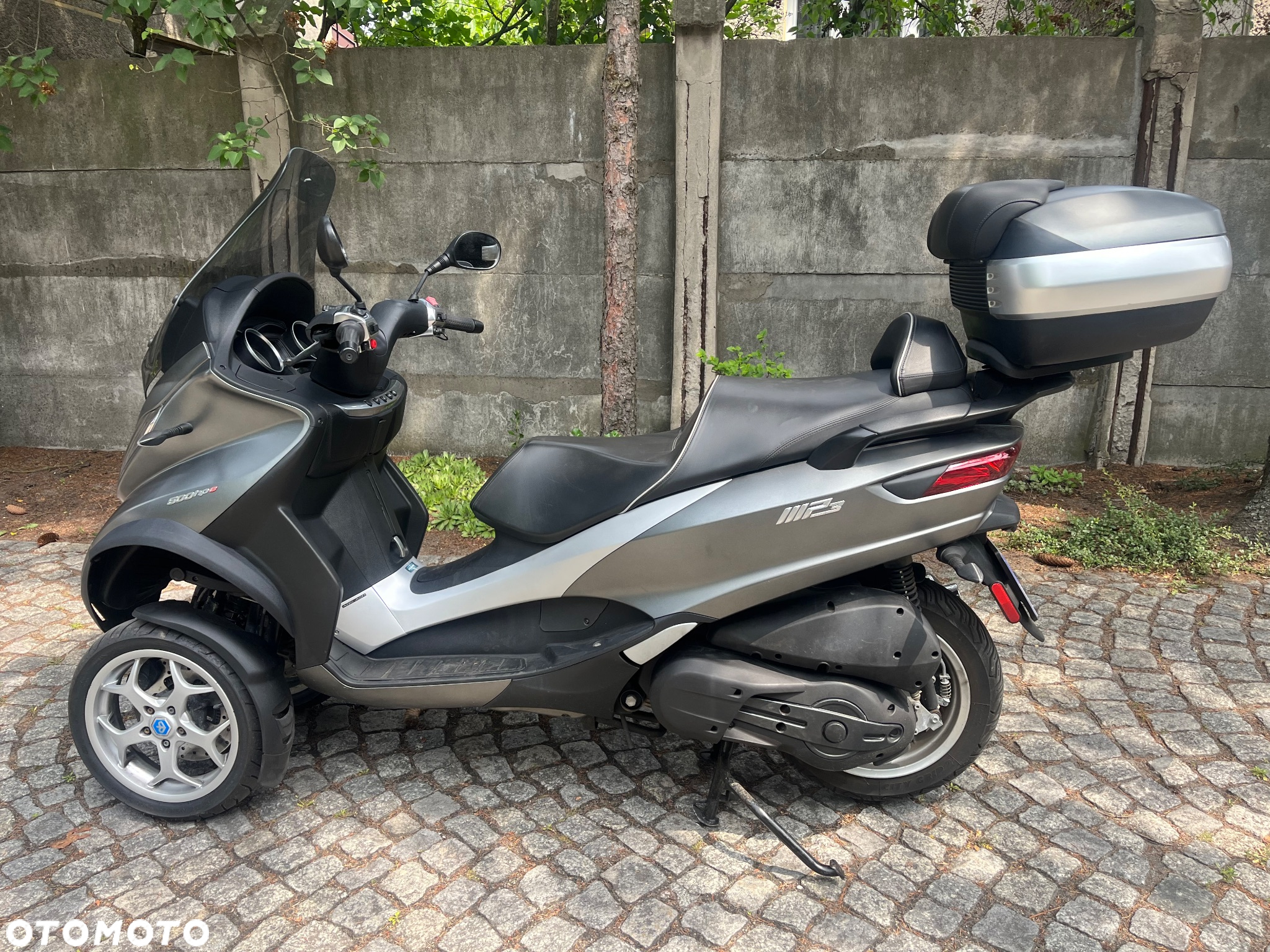 Piaggio MP-3 - 3