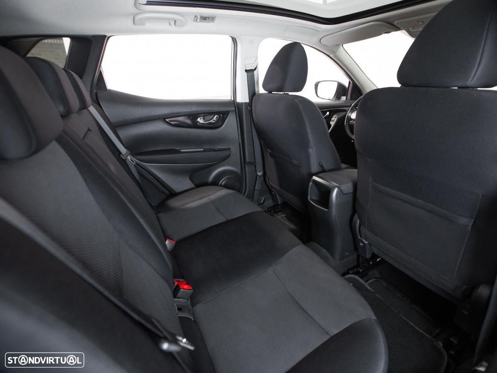 Nissan Qashqai - 11