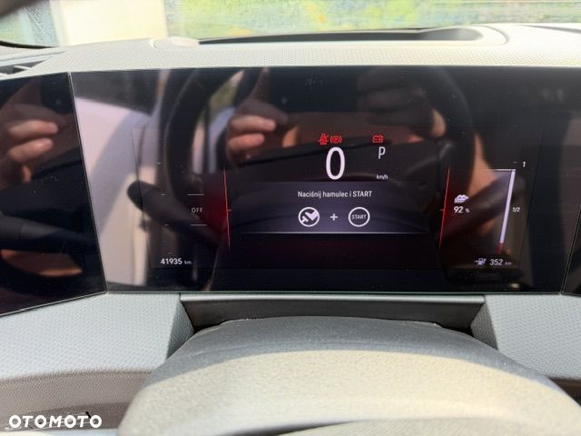 Opel Astra 54kWh GS First Edition - 11