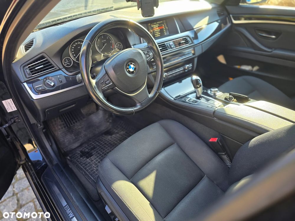 BMW Seria 5 520d - 3