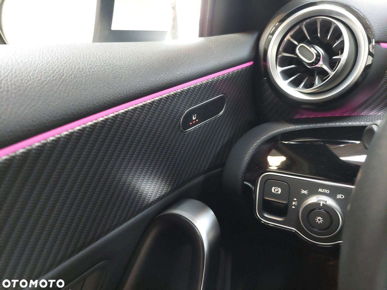 Mercedes-Benz Klasa A 200 Progressive 7G-DCT - 13