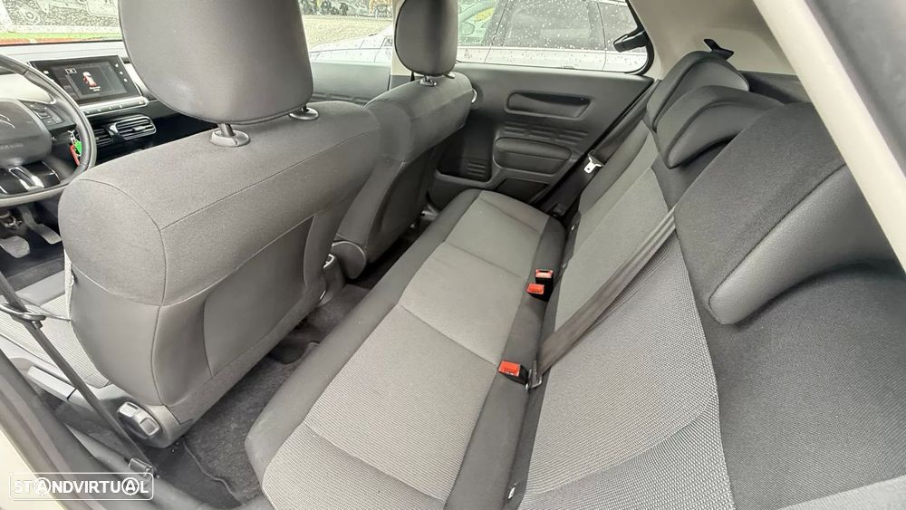 Citroën C4 Cactus 1.2 PureTech Feel — fotografia 32