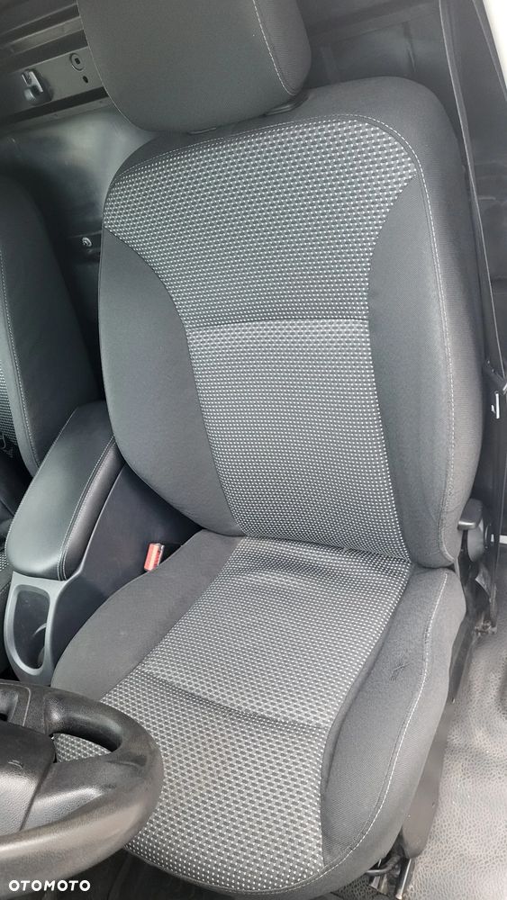 Mercedes-Benz CITAN - 17