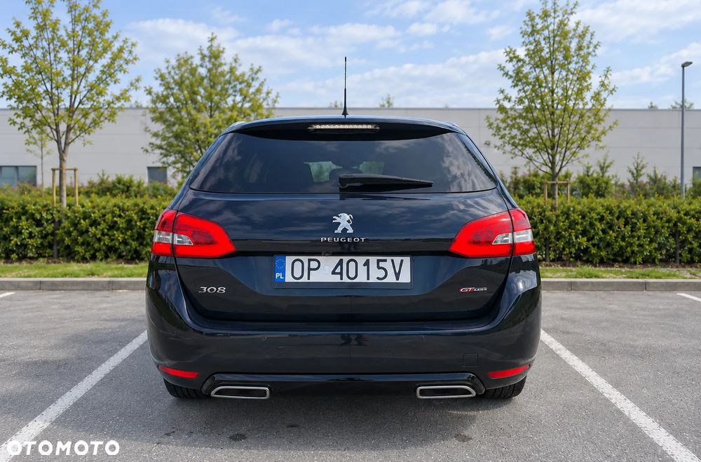 Peugeot 308 - 5