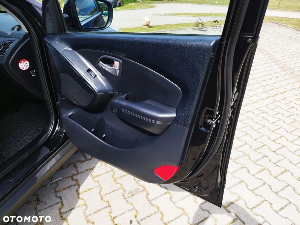 Hyundai ix35 2.0 4WD Automatik Premium - 32