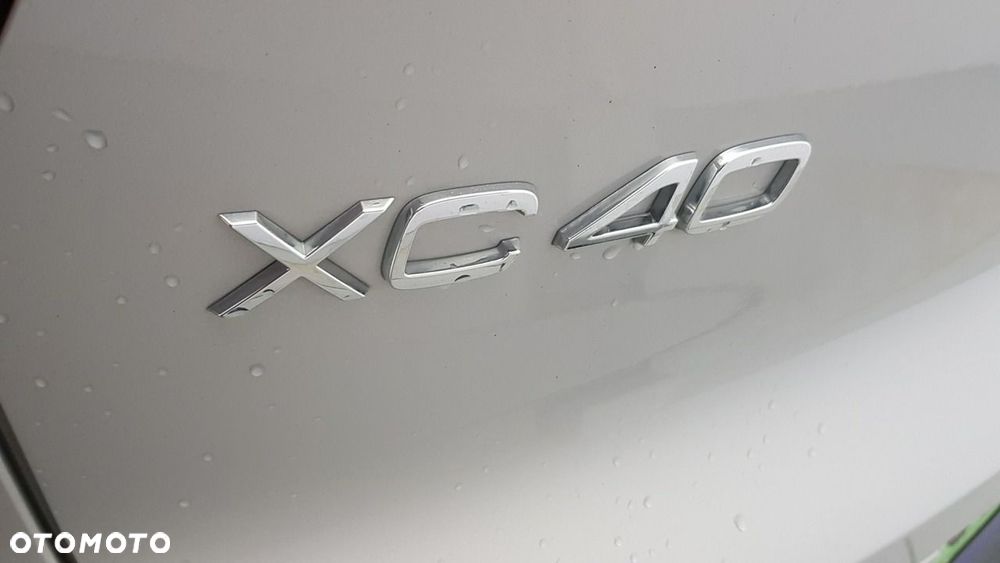 Volvo XC 40 - 13