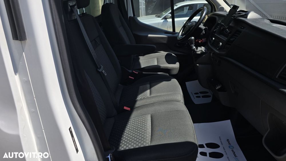 Ford Transit - 19